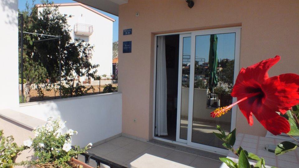 Apartments Vukman Seget Vranjica Buitenkant foto
